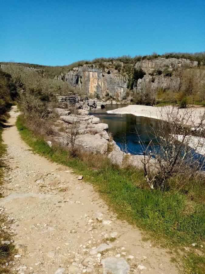 Les Locs Du Grazel Villa Ruoms Eksteriør bilde
